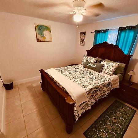 Вилла Cheerful 1-Bed On Oakland Park Fl Форт-Лодердейл Экстерьер фото