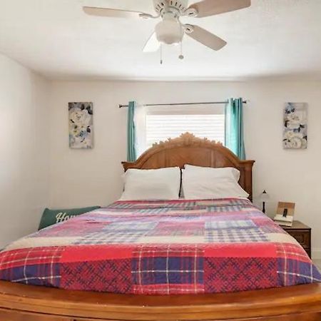 Вилла Cheerful 1-Bed On Oakland Park Fl Форт-Лодердейл Экстерьер фото